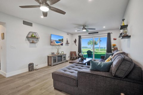 Copropriété à vendre à Lantana, Floride: 2 chambres, 83.52 m2 № 2084569 - photo 15
