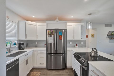 Copropriété à vendre à Lantana, Floride: 2 chambres, 83.52 m2 № 2084569 - photo 8