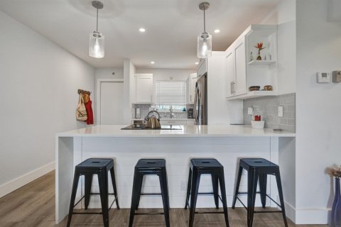 Copropriété à vendre à Lantana, Floride: 2 chambres, 83.52 m2 № 2084569 - photo 10