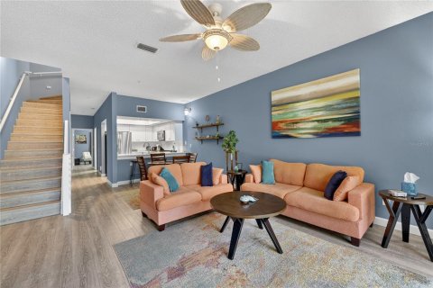 Touwnhouse à vendre à Clearwater, Floride: 3 chambres, 157.93 m2 № 2138427 - photo 2