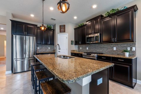 Casa en venta en Winter Garden, Florida, 5 dormitorios, 305.46 m2 № 1884462 - foto 10