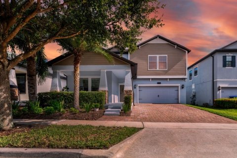 Casa en venta en Winter Garden, Florida, 5 dormitorios, 305.46 m2 № 1884462 - foto 1