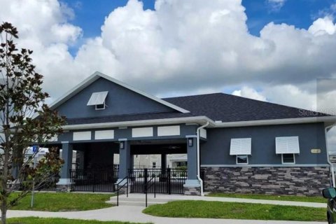 Casa en alquiler en Ocala, Florida, 4 dormitorios, 163.97 m2 № 1656896 - foto 1