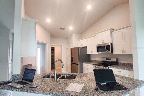 Casa en alquiler en Ocala, Florida, 4 dormitorios, 163.97 m2 № 1656896 - foto 20