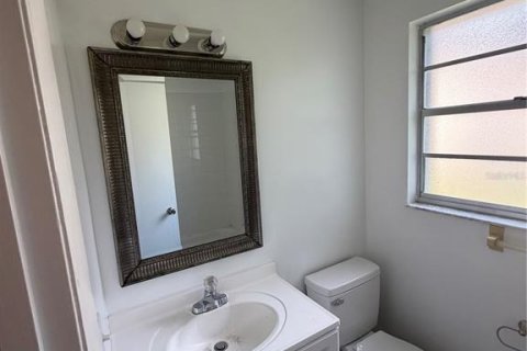 Villa ou maison à louer à Ormond Beach, Floride: 3 chambres, 147.9 m2 № 2403462 - photo 7
