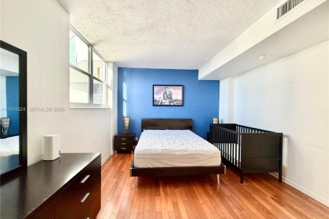 Condo in Hollywood, Florida, 1 bedroom  № 2036608 - photo 7