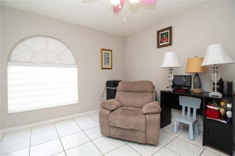 House in Tampa, Florida 3 bedrooms, 127.18 sq.m. № 2201428 - photo 28