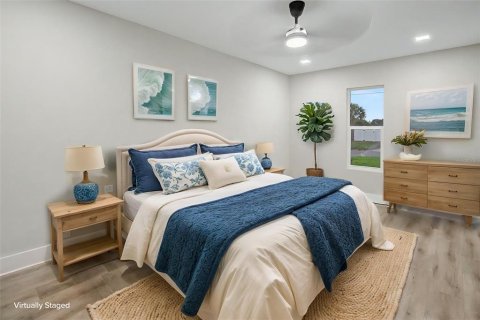 House in Apollo Beach, Florida 4 bedrooms, 203.27 sq.m. № 2200480 - photo 10