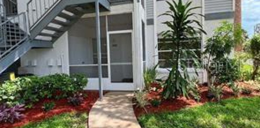 Apartment in Sanford, Florida 2 bedrooms, 84.73 sq.m. № 2379357