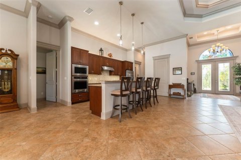 House in Port Charlotte, Florida 4 bedrooms, 239.87 sq.m. № 2304542 - photo 16