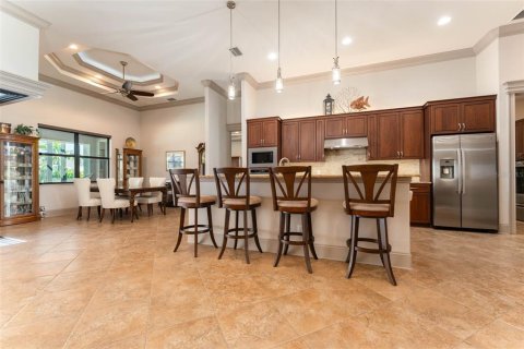 House in Port Charlotte, Florida 4 bedrooms, 239.87 sq.m. № 2304542 - photo 17