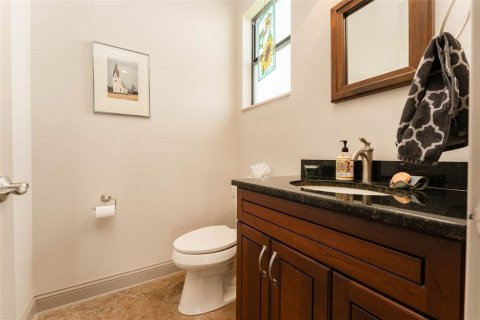 House in Port Charlotte, Florida 4 bedrooms, 239.87 sq.m. № 2304542 - photo 21