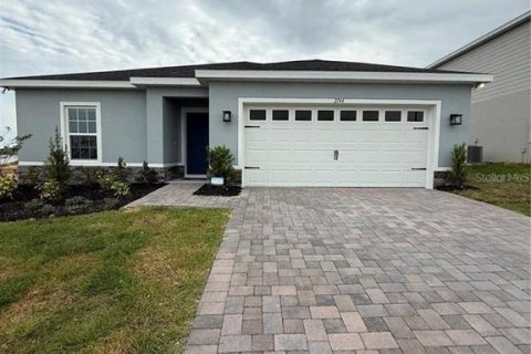 House in Haines City, Florida 4 bedrooms, 158.21 sq.m. № 2362289