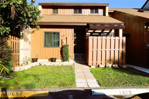 Condo in Cooper City, Florida, 2 bedrooms  № 2043109 - photo 4