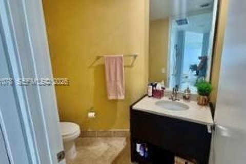 Снять в аренду кондоминиум в Санни-Айлс-Бич, Флорида 2 спальни, 159.98м2, № 2145820 - фото 14