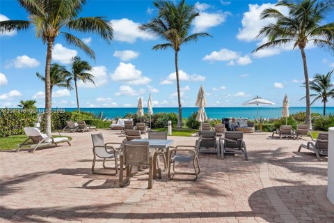 Снять в аренду кондоминиум в Санни-Айлс-Бич, Флорида 2 спальни, 159.98м2, № 2145820 - фото 5