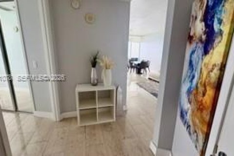 Снять в аренду кондоминиум в Санни-Айлс-Бич, Флорида 2 спальни, 159.98м2, № 2145820 - фото 8