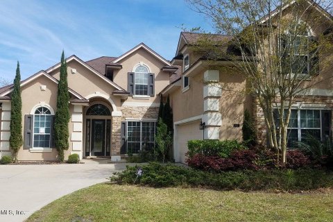 Villa ou maison à louer à Orange Park, Floride: 6 chambres, 327.76 m2 № 863040 - photo 1