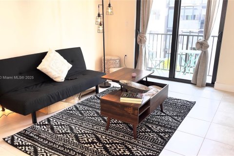 Condominio en alquiler en Doral, Florida, 1 dormitorio № 1941041 - foto 7