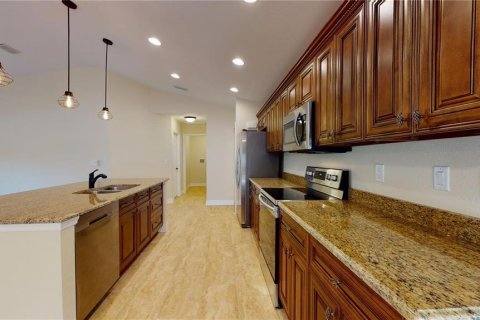 Casa en venta en North Port, Florida, 3 dormitorios, 178.56 m2 № 2231582 - foto 18