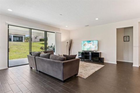 Villa ou maison à vendre à Lakeland, Floride: 4 chambres, 226.31 m2 № 2431916 - photo 15