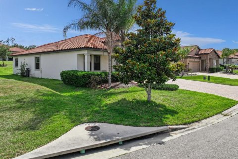 Villa ou maison à vendre à Lakeland, Floride: 4 chambres, 226.31 m2 № 2431916 - photo 6