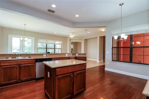 House in Kissimmee, Florida 3 bedrooms, 182.18 sq.m. № 1778351 - photo 4