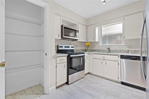 Casa en venta en Gainesville, Florida, 3 dormitorios, 133.22 m2 № 1791318 - foto 11