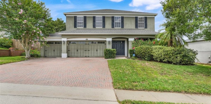 House in Apopka, Florida 4 bedrooms, 230.3 sq.m. № 1762143
