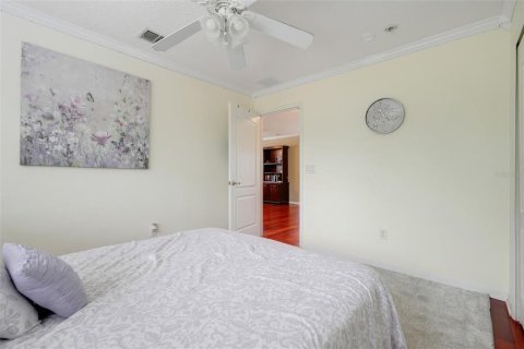 House in Apopka, Florida 4 bedrooms, 230.3 sq.m. № 1762143 - photo 25