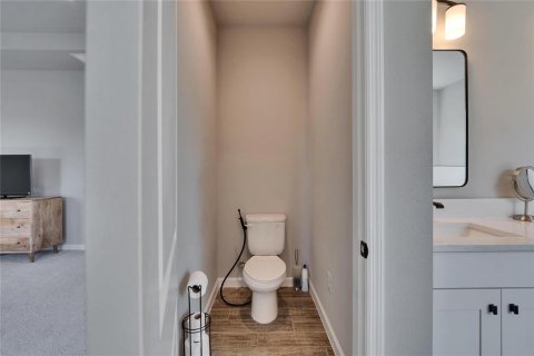 House in Tampa, Florida 4 bedrooms, 239.59 sq.m. № 1751880 - photo 28