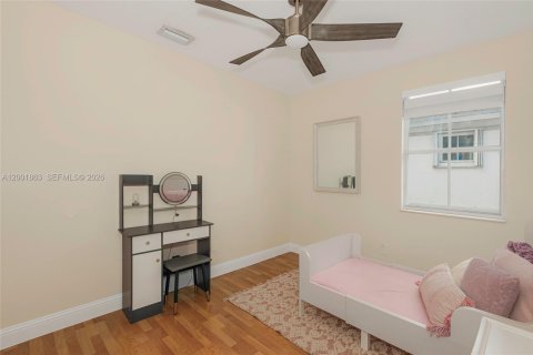 Condo in Miramar, Florida, 3 bedrooms  № 2065925 - photo 23