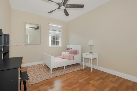 Condo in Miramar, Florida, 3 bedrooms  № 2065925 - photo 22