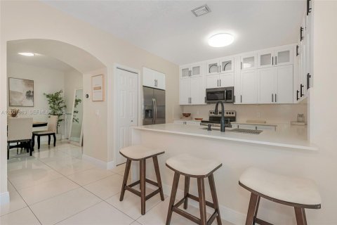 Condo in Miramar, Florida, 3 bedrooms  № 2065925 - photo 11