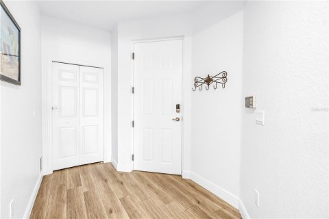 Condominio en venta en Saint Pete Beach, Florida, 3 dormitorios, 206.61 m2 № 2224536 - foto 6