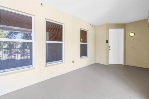 Condominio en venta en Saint Pete Beach, Florida, 3 dormitorios, 206.61 m2 № 2224536 - foto 5