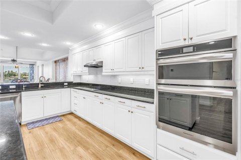 Condominio en venta en Saint Pete Beach, Florida, 3 dormitorios, 206.61 m2 № 2224536 - foto 9