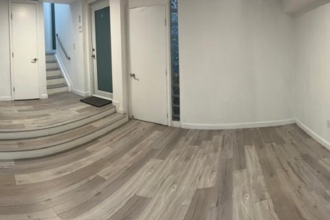 Townhouse in Miami, Florida 3 bedrooms, 126.81 sq.m. № 2029331 - photo 9