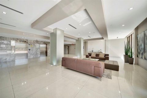 Купить кондоминиум в Авентура, Флорида 2 спальни, 121.98м2, № 2032317 - фото 4