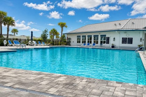 Villa ou maison à vendre à Port St. Lucie, Floride: 3 chambres, 188.78 m2 № 2084847 - photo 27