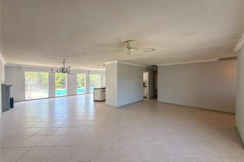 House in Rotonda, Florida 3 bedrooms, 187.66 sq.m. № 2150203 - photo 3