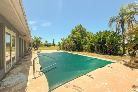House in Rotonda, Florida 3 bedrooms, 187.66 sq.m. № 2150203 - photo 23