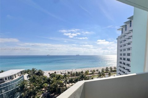 Copropriété à louer à Miami Beach, Floride: 1 chambre, 80.45 m2 № 1975297 - photo 10