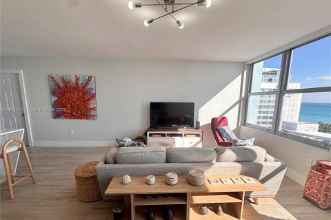 Copropriété à louer à Miami Beach, Floride: 1 chambre, 80.45 m2 № 1975297 - photo 6