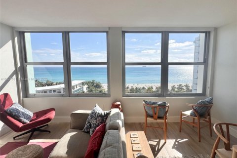 Condo à Miami Beach, Floride, 1 chambre  № 1975297