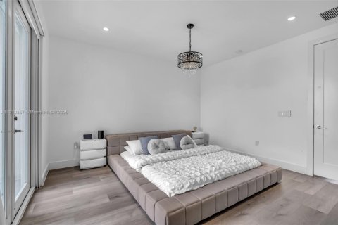 Adosado en venta en Doral, Florida, 4 dormitorios, 172.98 m2 № 1966028 - foto 28