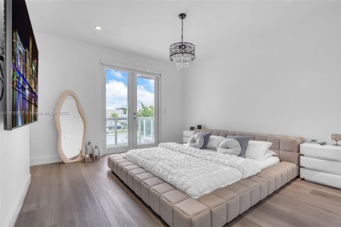 Adosado en venta en Doral, Florida, 4 dormitorios, 172.98 m2 № 1966028 - foto 25