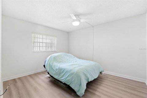 Copropriété à vendre à Tampa, Floride: 2 chambres, 72.56 m2 № 1916946 - photo 18