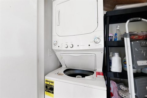 Copropriété à vendre à Tampa, Floride: 2 chambres, 72.56 m2 № 1916946 - photo 26