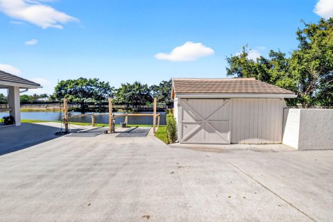 Casa en venta en Wellington, Florida, 13 dormitorios, 494.05 m2 № 2249174 - foto 23